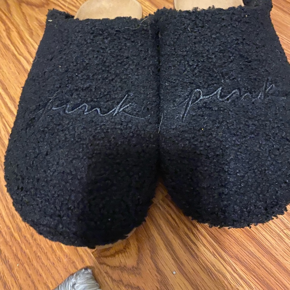 VS Pink slippers